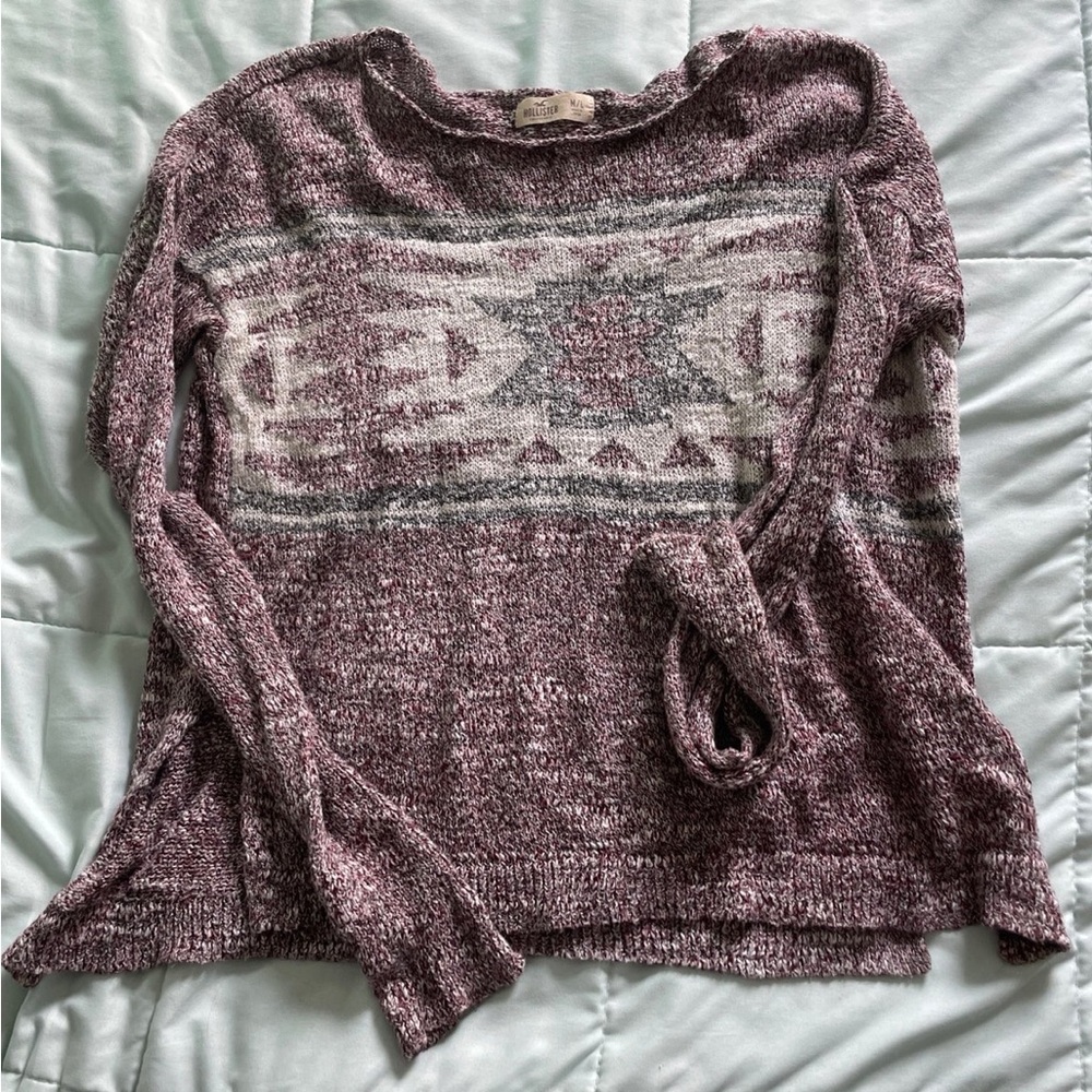 Hollister sweater